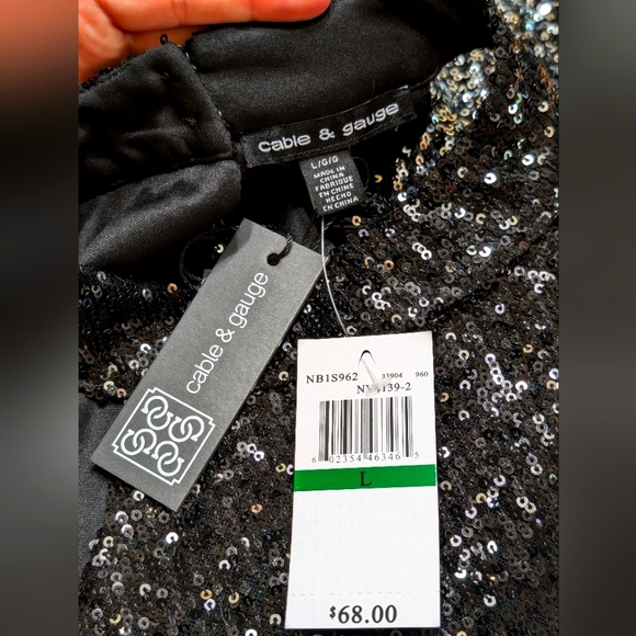 Cable & Gauge NWT Large Black & Silver Ombre Sequin Sleeveless Halter Blouse - Picture 3 of 8
